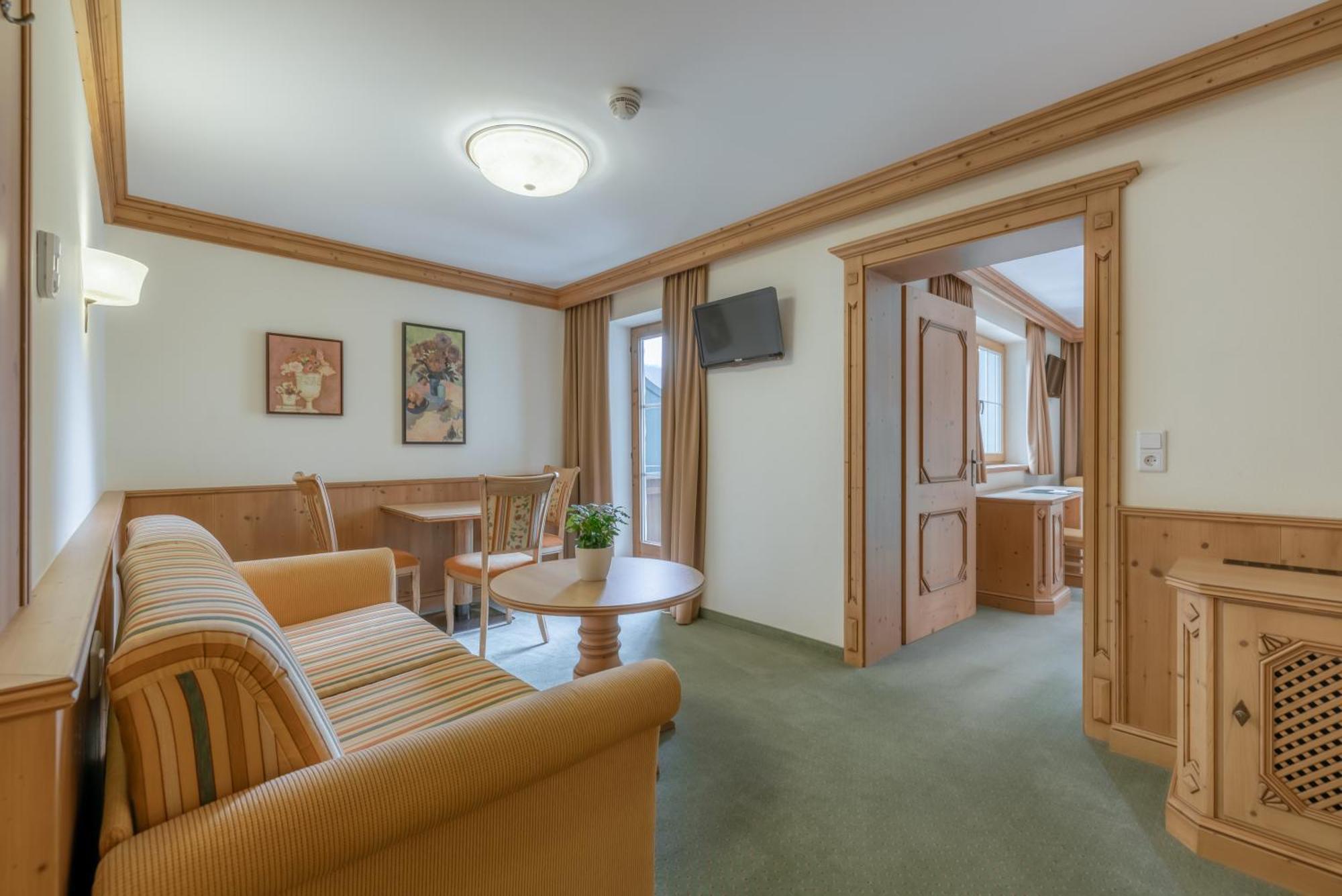 Kerschdorfer - Wohlfuehlhotel Garni - Adults Only Кальтенбах Экстерьер фото